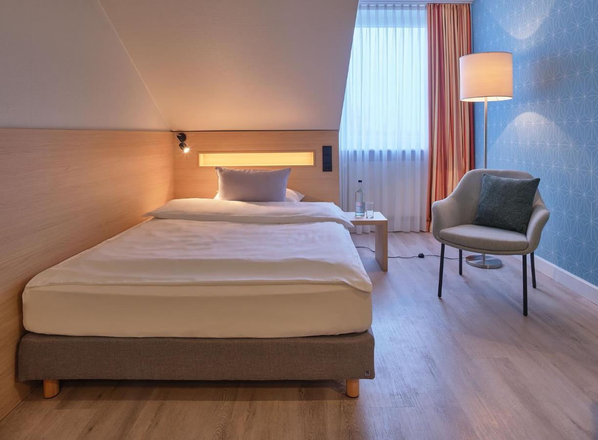 Best Western Hotel Prisma Ноймюнстер Экстерьер фото