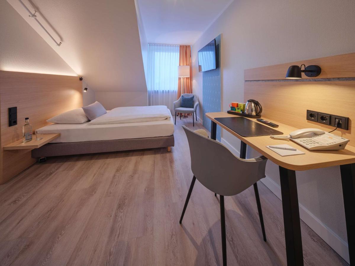 Best Western Hotel Prisma Ноймюнстер Экстерьер фото